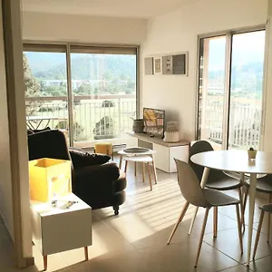  Appartement 2 Pieces Le Gorecki - Du Riou De L'argentiere A La Napoule, Avec Piscine, Parking Et A Proximite De Tout!